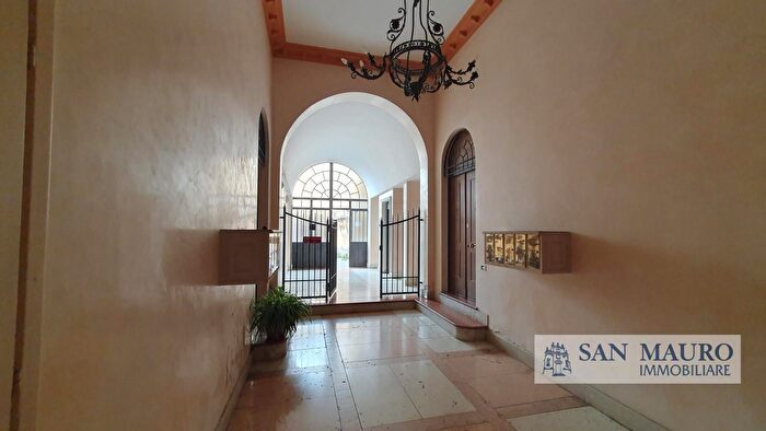 Appartamento quadrilocale in vendita in Via IV Novembre, Vicenza