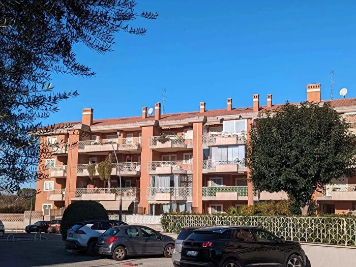Appartamento bilocale in vendita in Viale Vincenzo Marronaro, Roma
