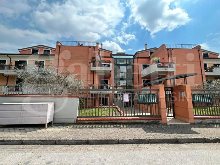 Appartamento trilocale in vendita in Via Ludovico Paterno, Piedimonte Matese