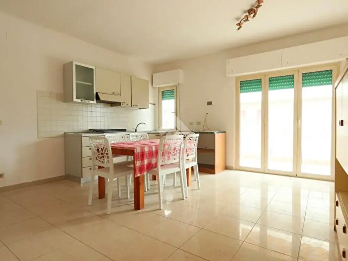 Appartamento trilocale in vendita in Via Olimpica, Alba Adriatica