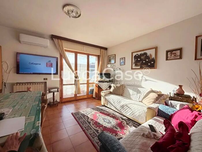 Appartamento con 6 locali in vendita in a Cavanis, Porcari
