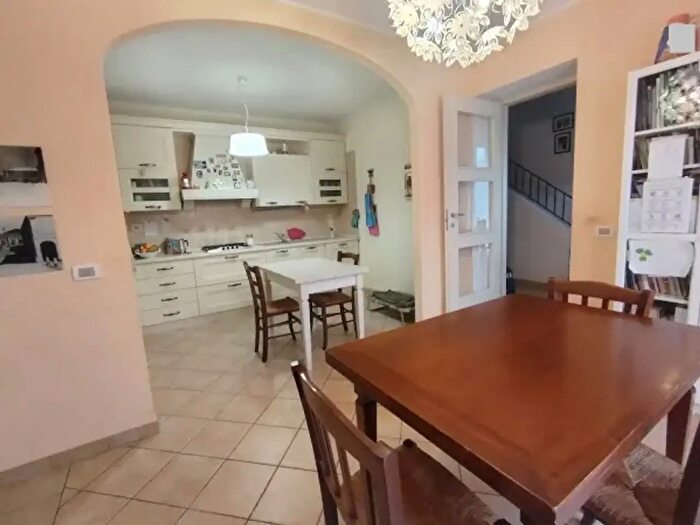 Casa quadrilocale in vendita in Via Reale, Alfonsine