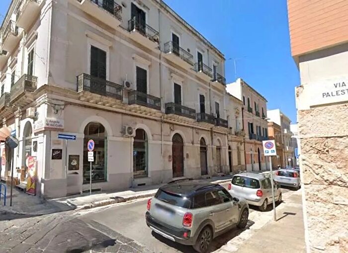 Appartamento trilocale in vendita in Via Mazzini Brindisi, Brindisi