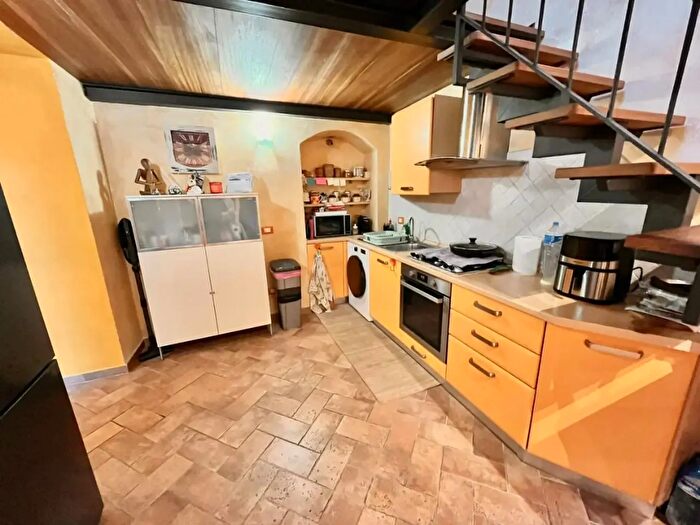 Appartamento trilocale in vendita in Massa