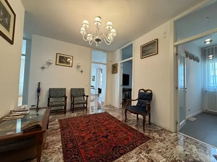 Appartamento trilocale in vendita in Via Domenico Rossetti, Trieste