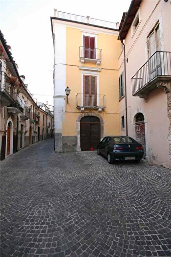 Appartamento con 7 locali in vendita in Sulmona