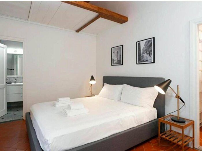 Appartamento monolocale in affitto in Viale Francesco Petrarca, Porta Romana, Firenze