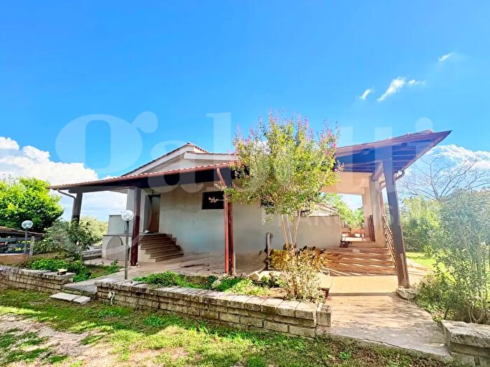 Casa con 5 locali in vendita in Via Colle Cerro Snc, Genazzano