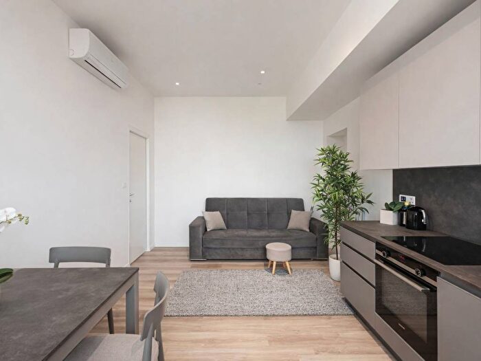 Appartamento trilocale in affitto in Via Paolo Sarpi, Paolo Sarpi, Milano