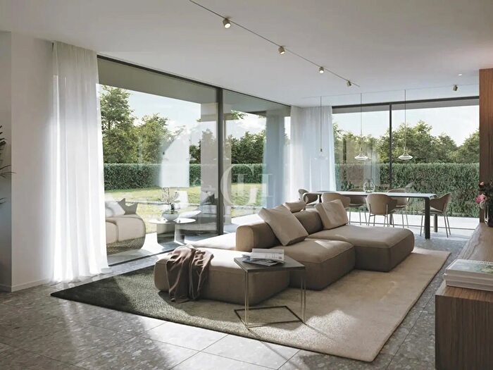 Casa con 5 locali in vendita in Menaggio