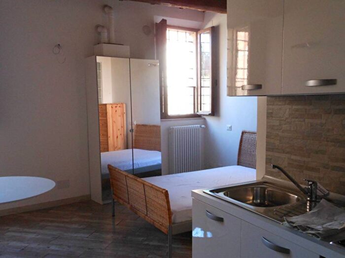Appartamento monolocale in affitto in Via della Resistenza, Centro Storico, Ferrara