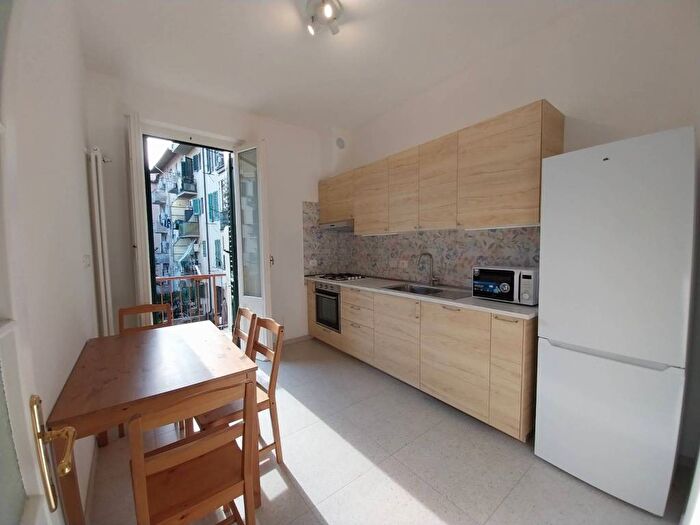 Appartamento quadrilocale in affitto in Via Mario Roselli Cecconi, Novoli, Firenze