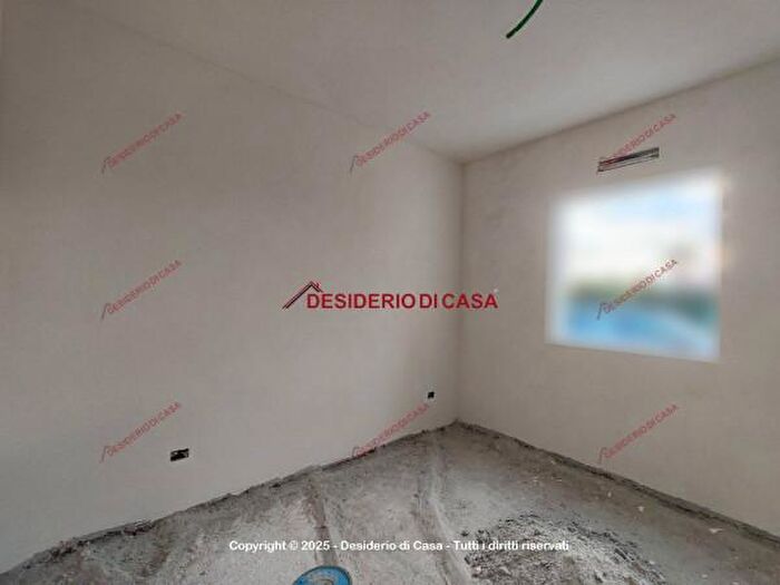 Casa quadrilocale in vendita in Viale San Francesco, Campofelice Di Roccella