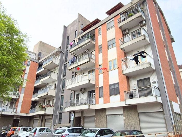 Appartamento trilocale in affitto in Via Raffaele Nannarone, Rione Martucci Diaz, Foggia