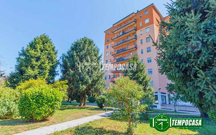 Appartamento bilocale in vendita in Via Colombo, Casarile