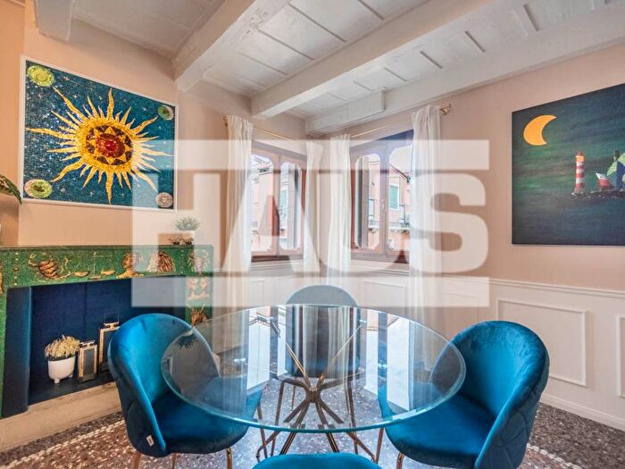 Appartamento bilocale in affitto in Campo San Zulian, San Marco, Venezia