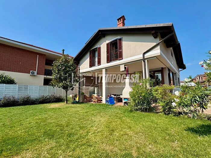Casa con 5 locali in vendita in Via Umberto I, Rivalta Di Torino