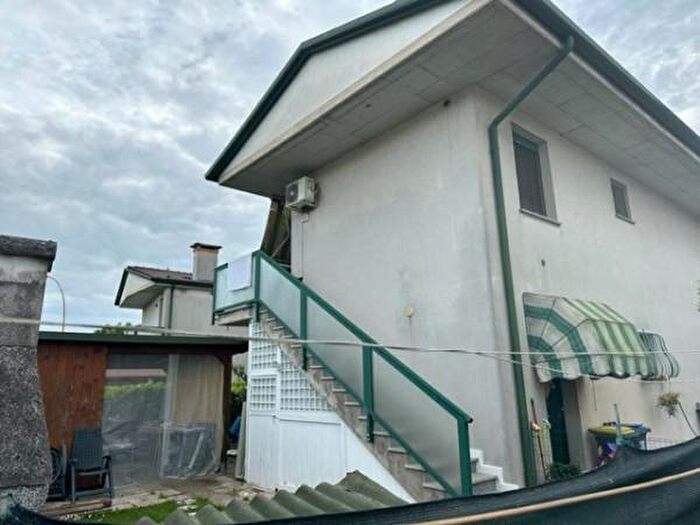 Appartamento bilocale in vendita in Via Francesco Borromini, Mira