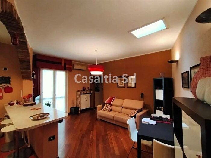 Appartamento bilocale in affitto in via giambellino, Giambellino, Milano