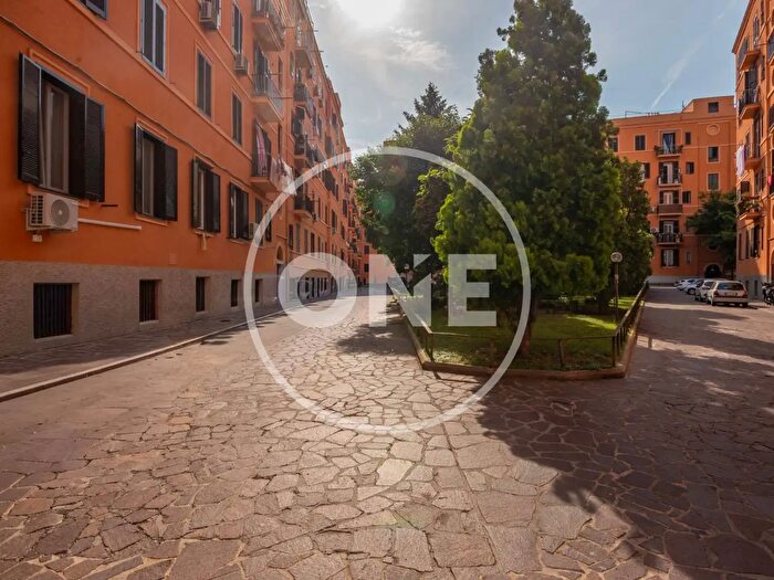 Appartamento bilocale in vendita in Via Prenestina, Roma