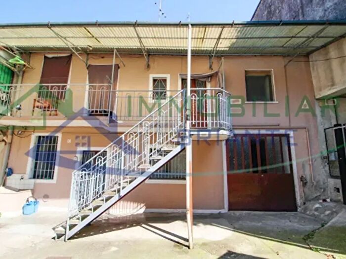 Casa trilocale in vendita in Via Vittorio Veneto, Golasecca