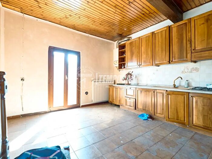 Appartamento trilocale in vendita in Via Gaspare Cerioli, Cremona