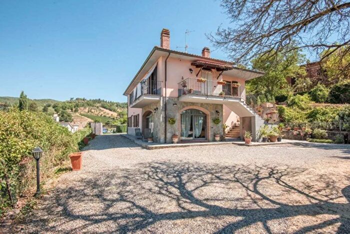 Casa con 9 locali in vendita in Via Baccio Bandinelli, Gaiole In Chianti