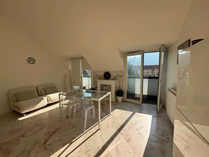 Appartamento bilocale in affitto in Piazza Ettore Tibaldi, Domodossola