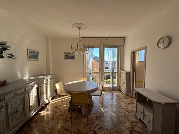 Appartamento bilocale in affitto in Via Sottopassaggio d, Mandello Del Lario