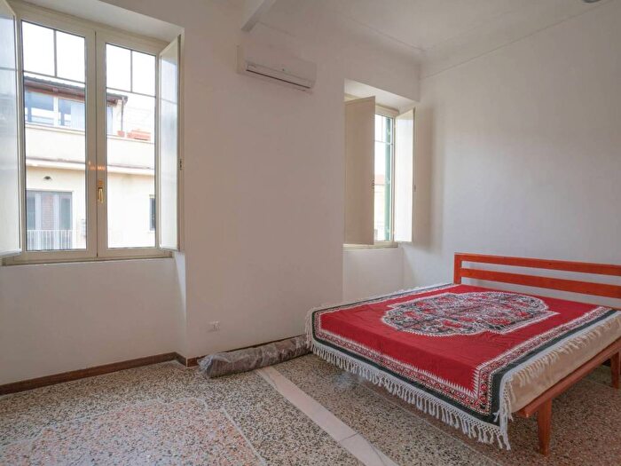 Casa quadrilocale in affitto in Via Giorgio Baglivi, Policlinico, Roma