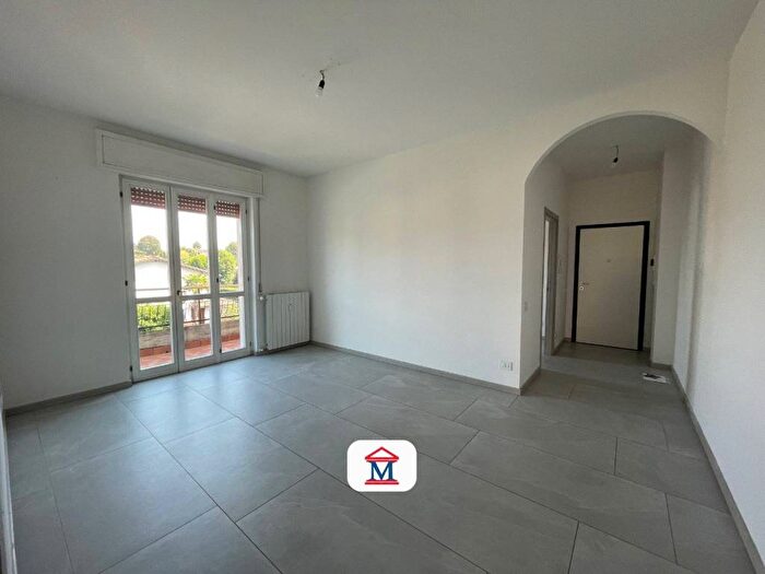 Appartamento trilocale in affitto in Brusaporto