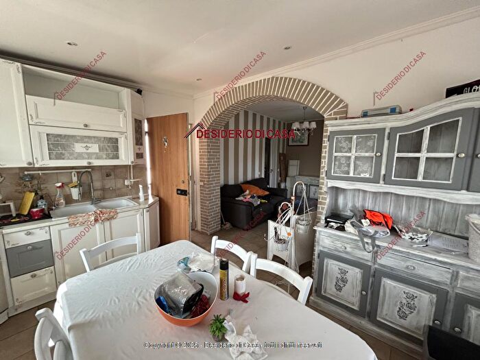 Casa con 6 locali in vendita in Via P Misilmeri Pa, Misilmeri