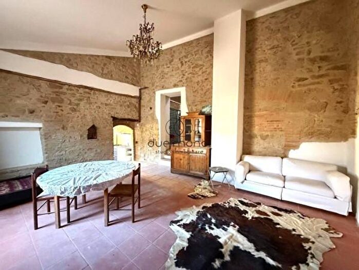 Appartamento bilocale in vendita in Frazione Uncinano, Spoleto