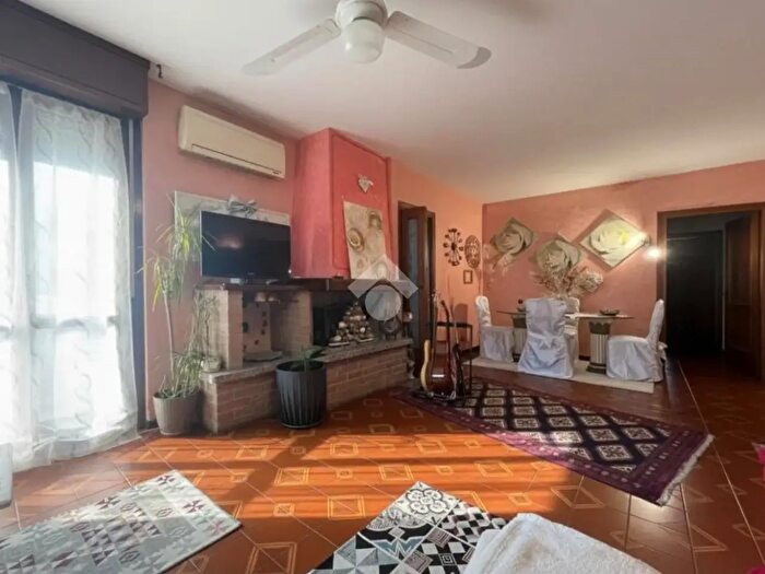 Appartamento trilocale in vendita in Via dei Prati, Bovezzo