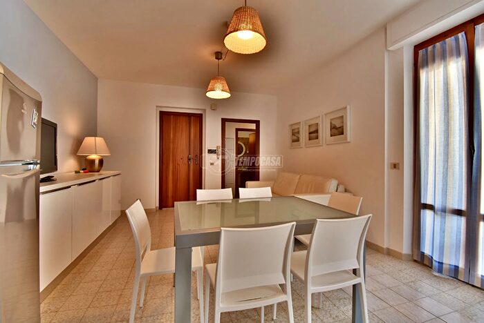 Appartamento trilocale in vendita in Via Marco Polo, Porto Recanati