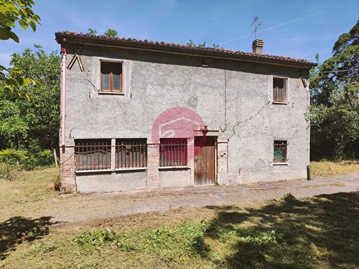 Casa in vendita in Via delle Cave, Poggio Torriana