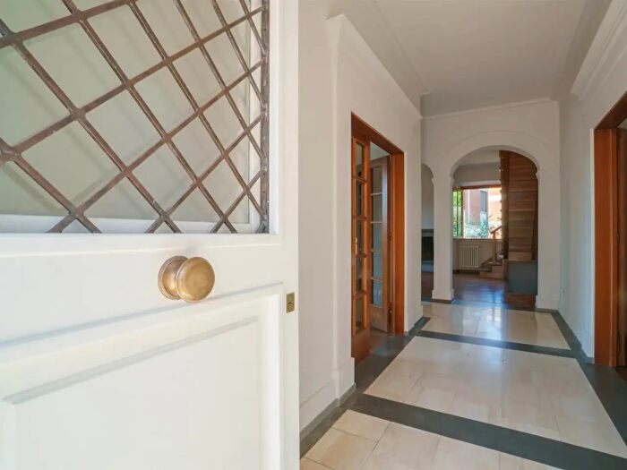 Casa con 12 locali in vendita in Montecatini Terme