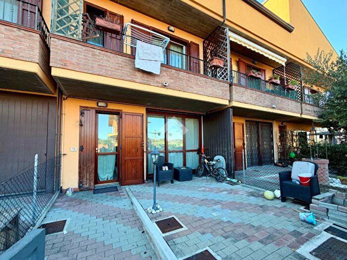 Casa trilocale in vendita in Via Enrico Berlinguer, Borghi