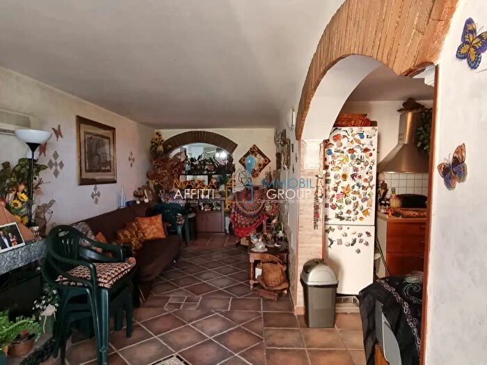 Appartamento con 5 locali in vendita in Via Palmiro Togliatti, Ameglia