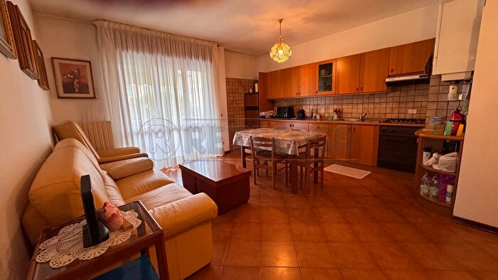 Appartamento trilocale in vendita in Via Giudecca, Mirano