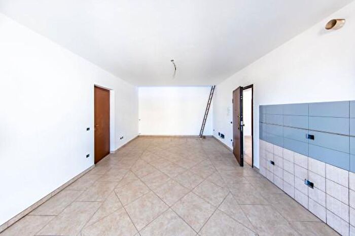 Appartamento quadrilocale in vendita in Uzzano