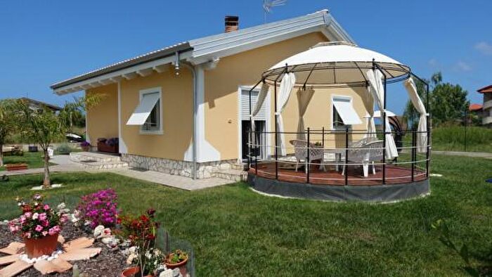 Casa trilocale in vendita in Località Piana di Vada, Briatico