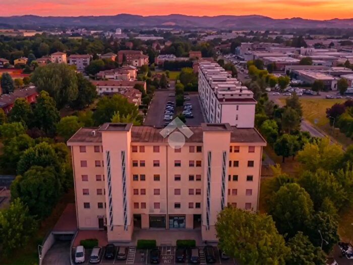 Appartamento trilocale in vendita in Via Pio Donati, Castelnuovo Rangone