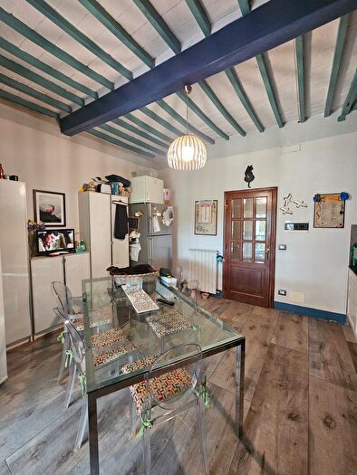 Appartamento con 10 locali in vendita in Pisa