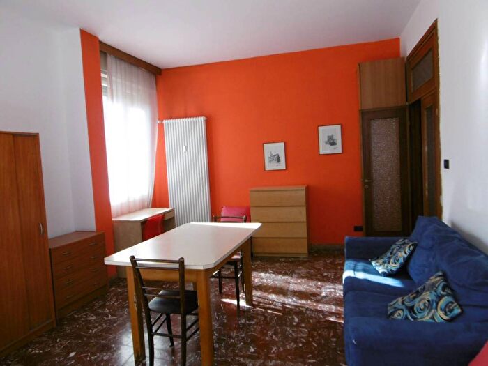 Appartamento quadrilocale in affitto in CENTRO STORICO ADZE VIA SAN FELICE, San Felice, Bologna