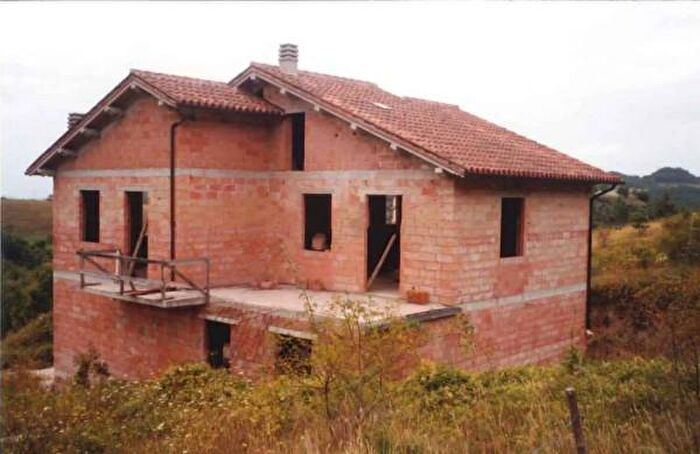 Casa in vendita in Località Santa Maria di Burano, Gubbio