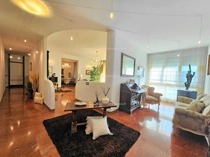 Appartamento con 6 locali in vendita in Località Badia a Cerreto, Gambassi Terme