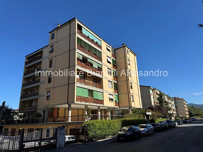 Appartamento quadrilocale in vendita in Via Antonio Ciseri, Firenze