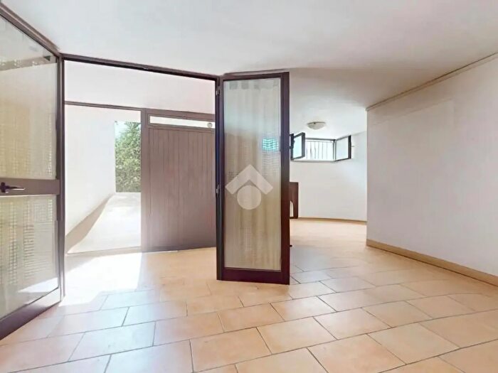 Casa trilocale in vendita in Via Enrico Toti, Oria