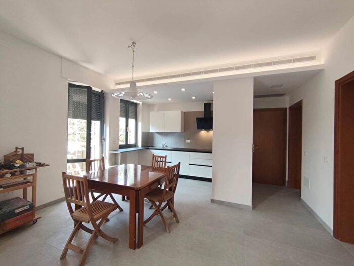 Appartamento bilocale in affitto in Via Alessandro Volta, SantAmbrogio Di Valpollicella, SantAmbrogio di Valpolicella